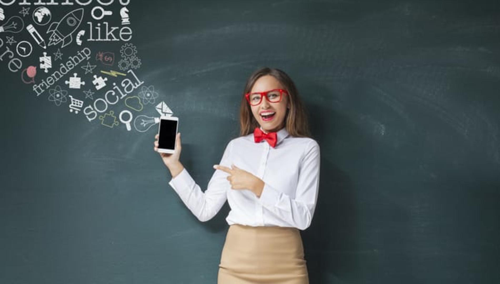 يادگيری زبان با انيميشن  معرفی، مزايا و معايب